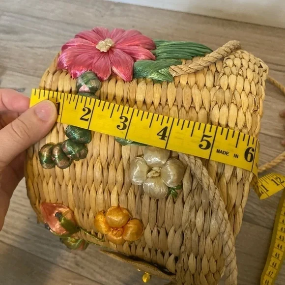 HANDMADE Basket Bag with Floral Pattern - Picture 10 of 11